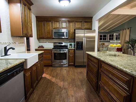2nd image of 11366 Orcas Ave