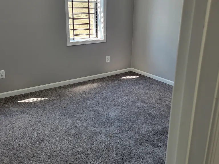 28 N Clinton St — Photo 13