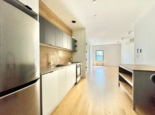 283 Powers St APT 1C, Brooklyn, NY 11211