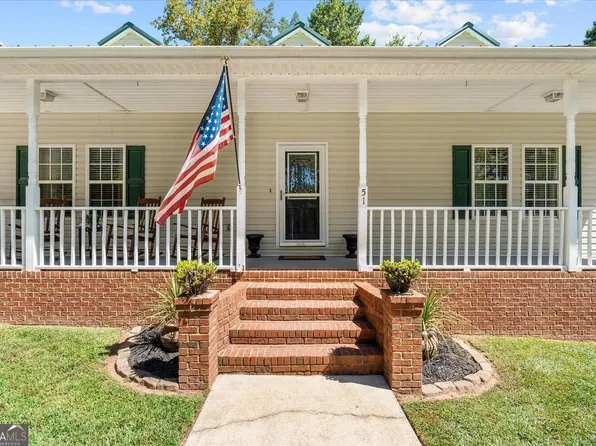 51 Moon Rd, Waco, GA 30182