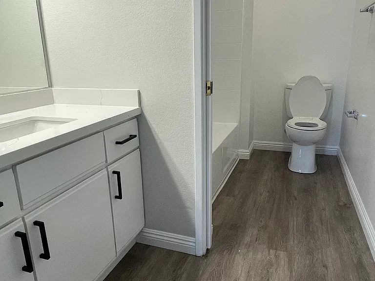 Arroyo Vista Apartments — Photo 12