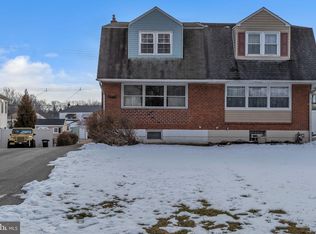 1446 Conway Dr, Swarthmore, PA 19081