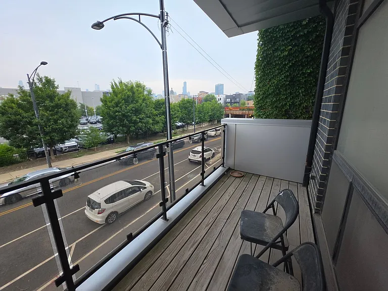 1203 W Augusta Blvd — Photo 18