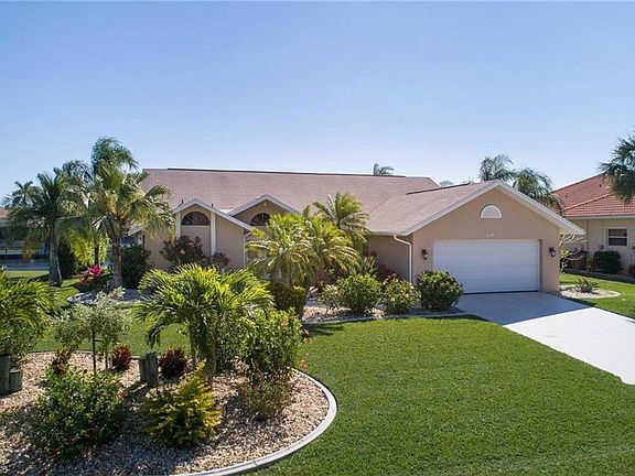5th image of 4003 SW 27th Ct