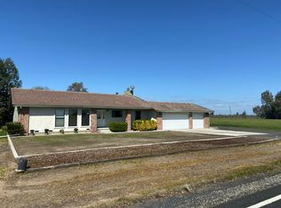 20621 E Oakwood Rd, Stockton, CA 95215