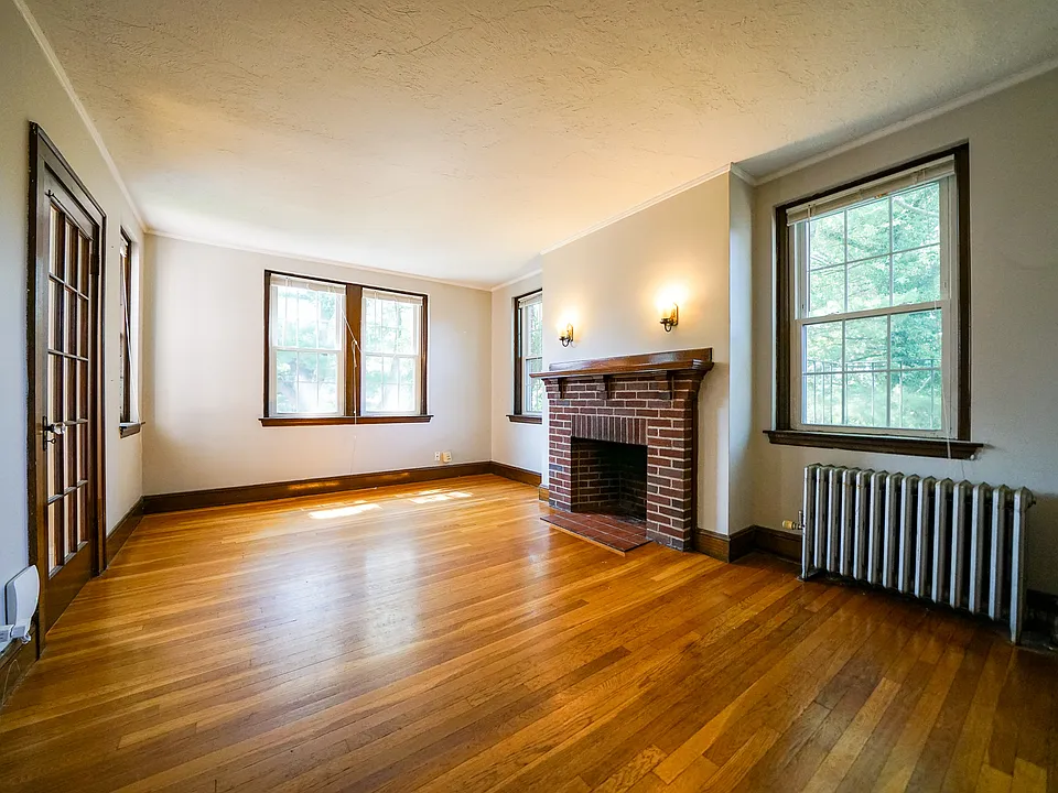 117 College Ave #39