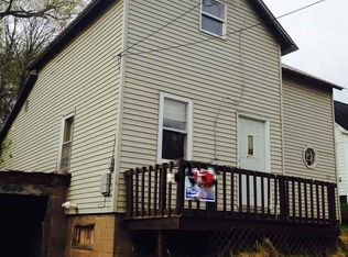 355 W Johnson St, Ishpeming, MI 49849