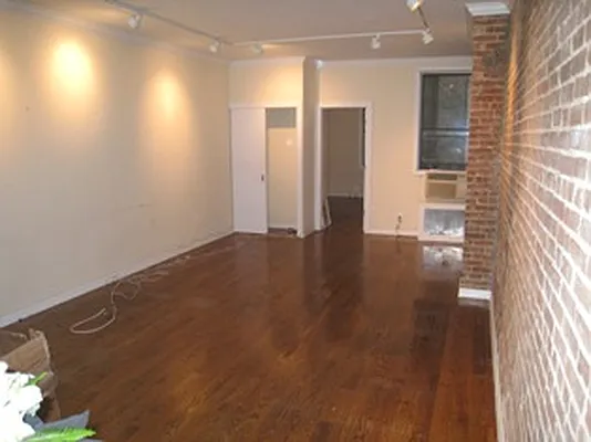 Rented by Evans Real Estate | media 6