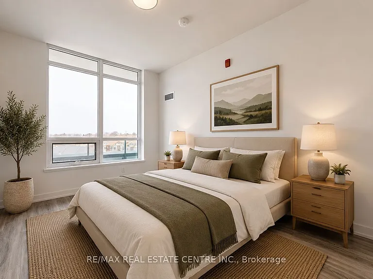 1010 Dundas St E #Penthouse 17 — Photo 23