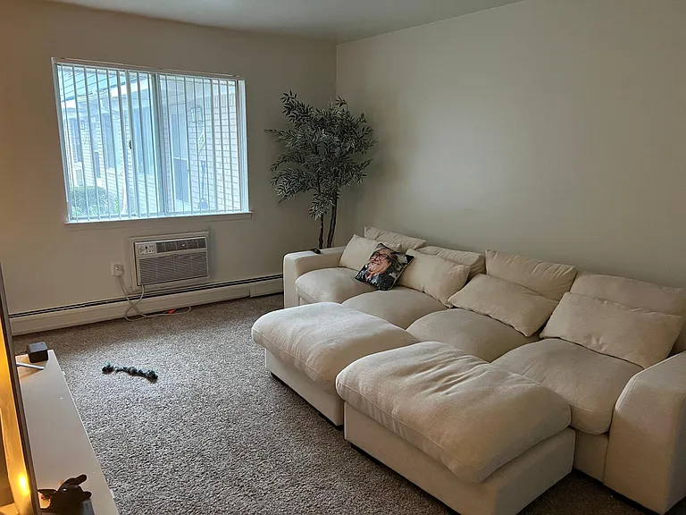 San Dee Townhomes — Photo 17