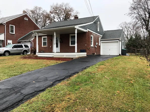 863 Walnut St, Royersford, PA 19468