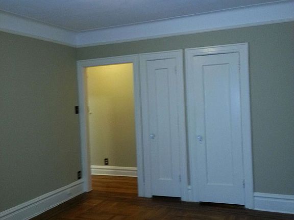 4th image of 2820 37th St APT A4
