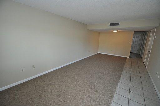 4th image of 659 Northlake Blvd S