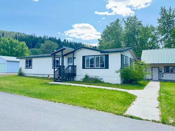 106 B South Ave, Metaline Falls, WA 99153