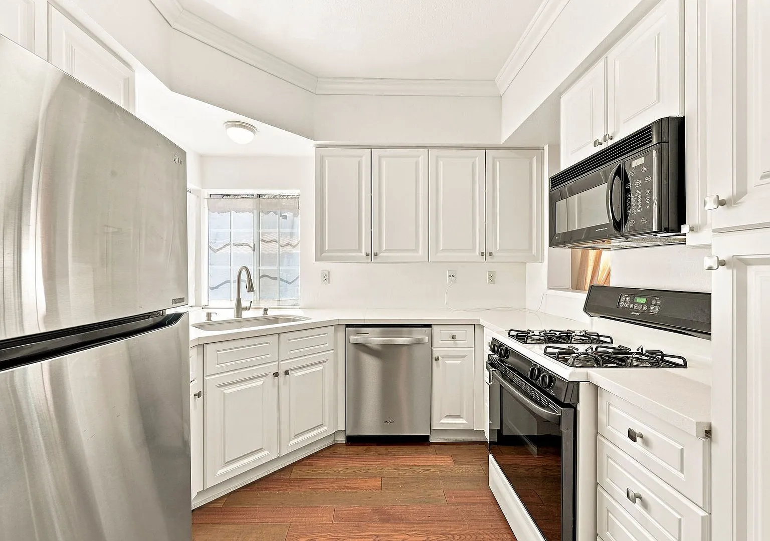 Pacifica Del Mar Highlands - 2 Bedroom 2 Bathroom Retreat — Photo 1