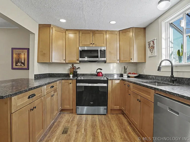 4713 S 27th West Ave — Photo 13