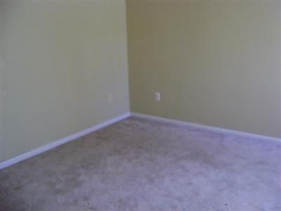 4th image of 1208 Bay Harbour Cir