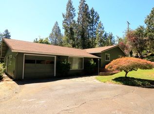 1019 NW Prospect Ave, Grants Pass, OR 97526