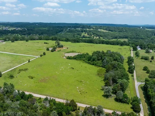 Pine Hollow Dr, Van Buren, AR 72956