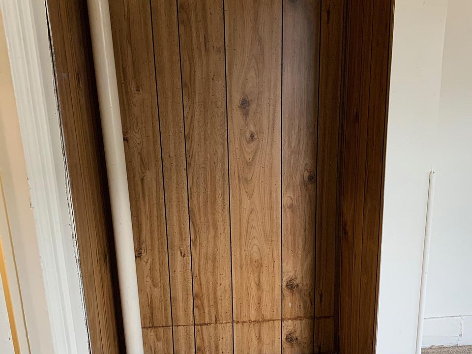2nd image of 693 Washington St #3