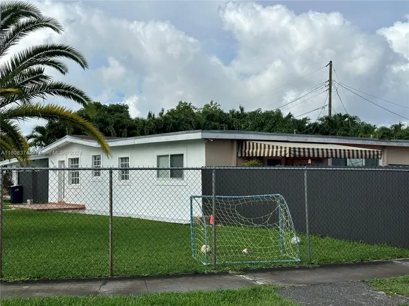 4030 SW 110th Ave, Miami, FL 33165