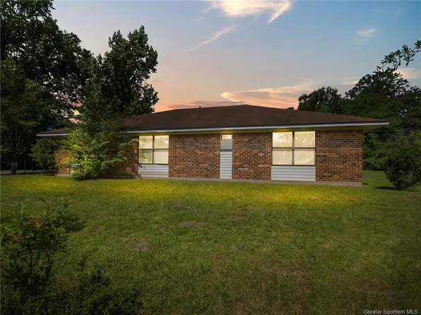 510 Curtis St, Leesville, LA 71446