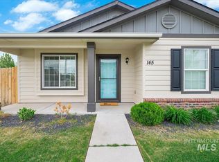 145 W Peach Springs St, Meridian, ID 83646