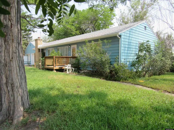 339 Country Club Rd, Casper, WY 82609