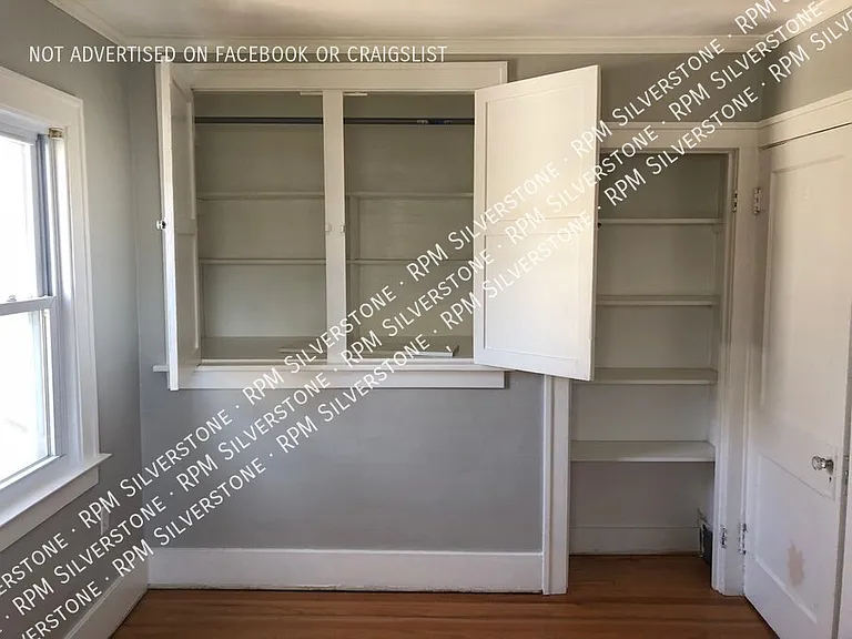 613 E 3rd St — Photo 13
