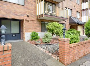 EDER Ederling Apartments, Seattle, WA 98125