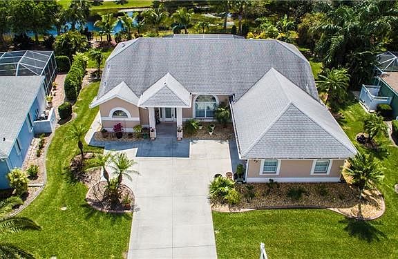 2nd image of 293 Venice Palms Blvd