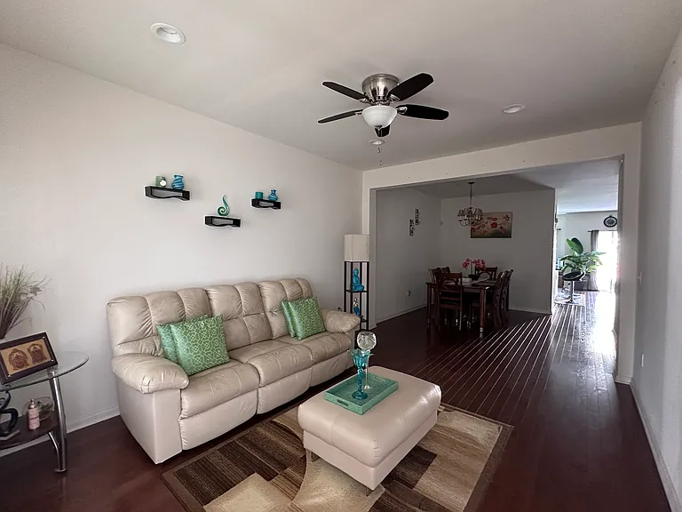 6 Masters Blvd #6 — Photo 2