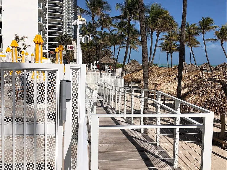 Easy beach access with the wheelchair ramp to the beach.