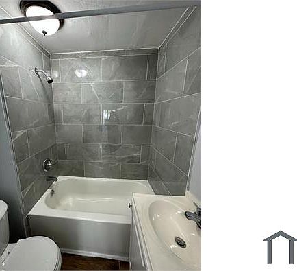 2nd image of 2176 Kingston St