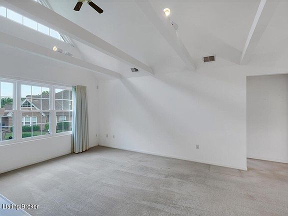 5th image of 4472 Southbridge Ct