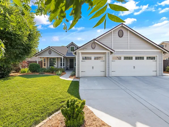 2648 N Vickie Street, Visalia, CA 93291