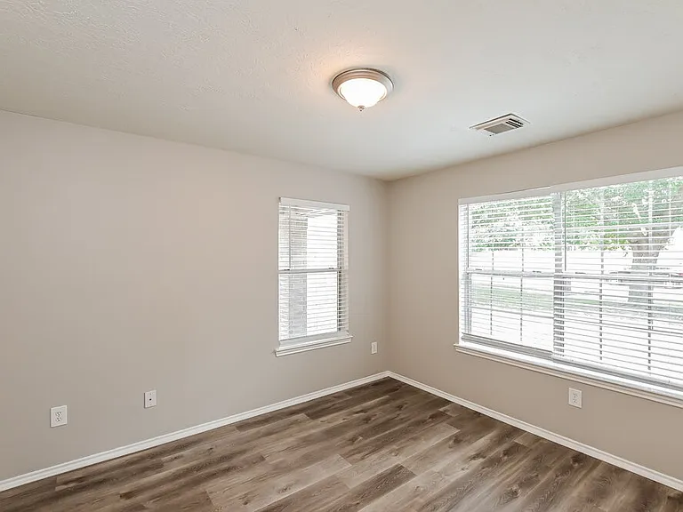 3306 Coldwater Canyon Ln — Photo 14