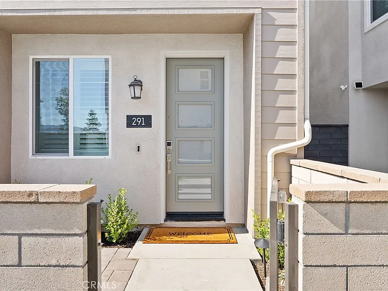 291 Heartland Way — Photo 9