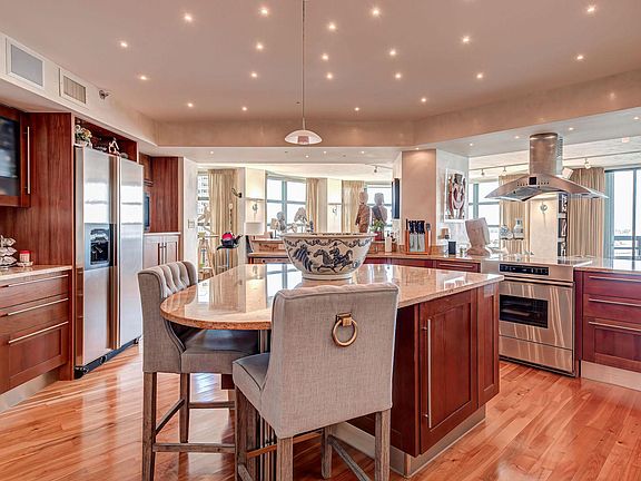 Beautiful bright kitchen with panoramic views