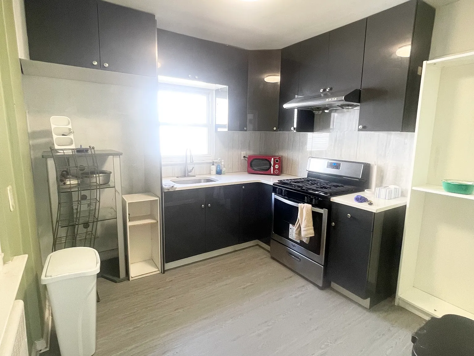 4 bed, $4,000 — Photo 4