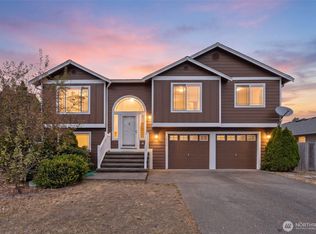 15204 Carter Loop SE, Yelm, WA 98597