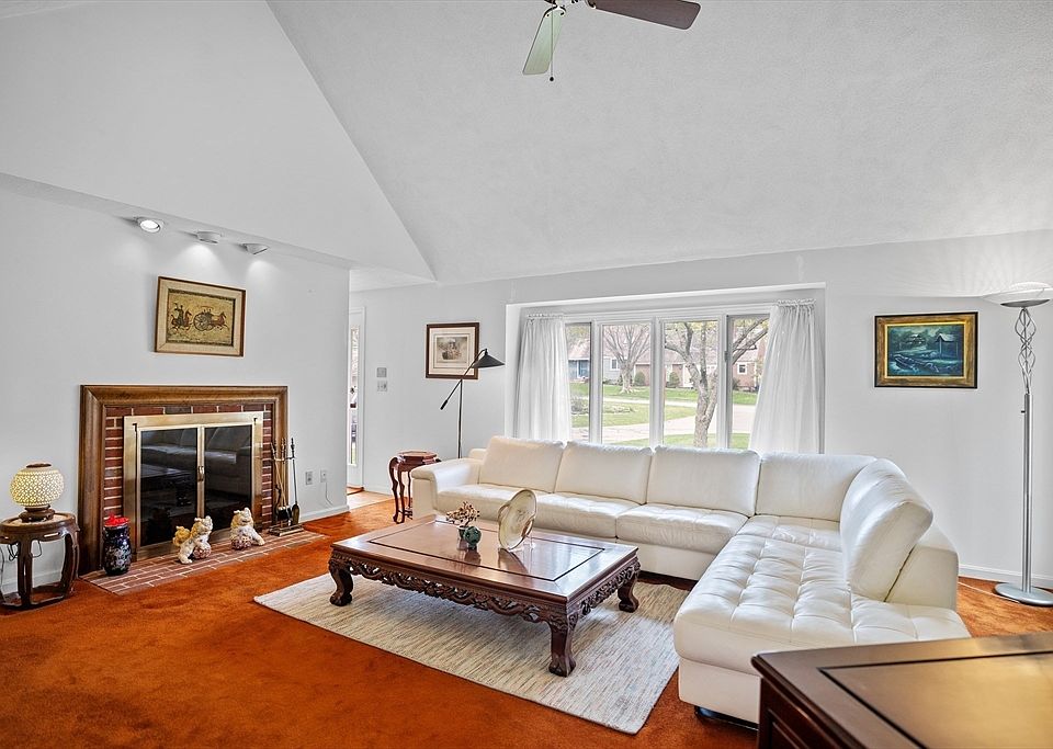 83 Potter Pond Lexington MA Zillow