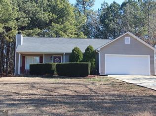 285 Foxdale Ct, Winder, GA 30680