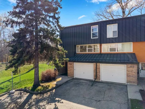 114 E Brae Glen Ln SW, Calgary, AB T2W 1B6