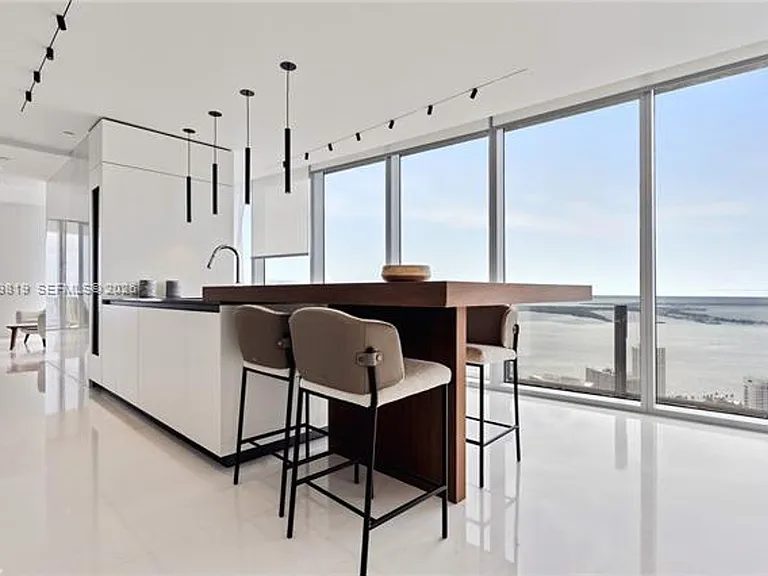 300 E Biscayne Boulevard Way #5101 — Photo 4