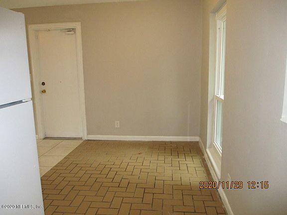 5th image of 6050 Wilson Blvd
