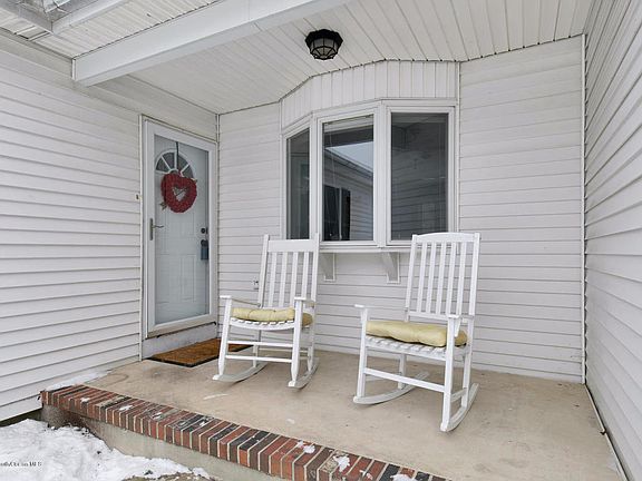 2nd image of 101 Contempo Dr