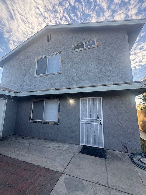 1st image of 7917 Comstock Ave