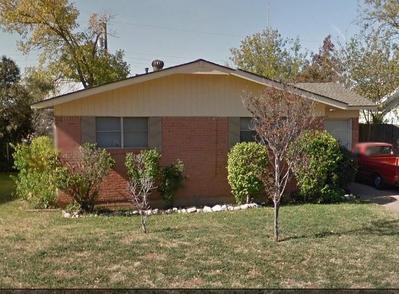 1st image of 2518 Woodard St