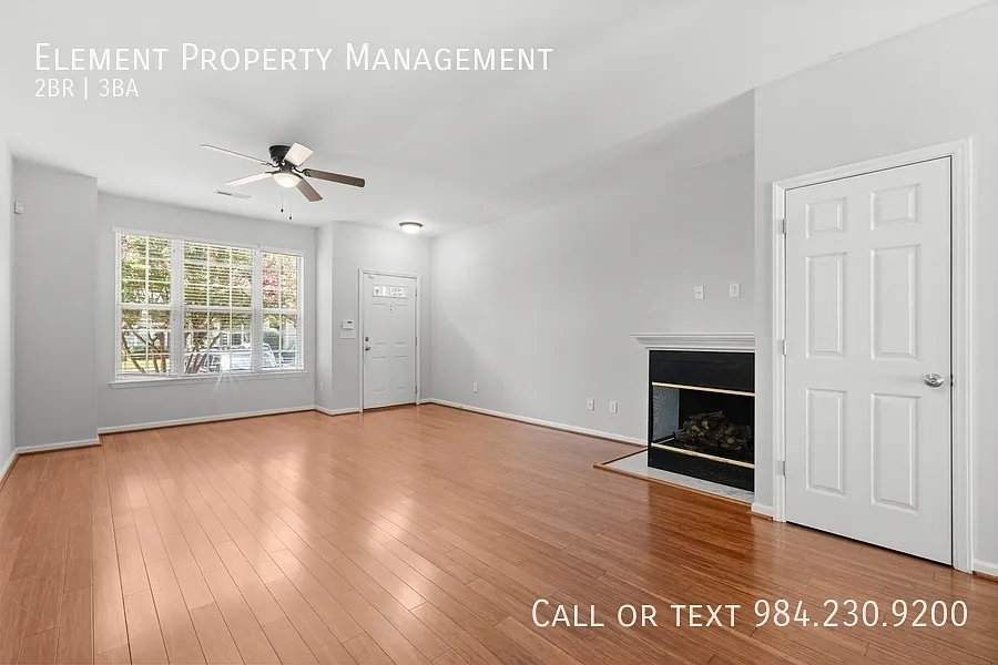 2 bed, 2.5 bath, 1270 sqft, $1,675 — Photo 3